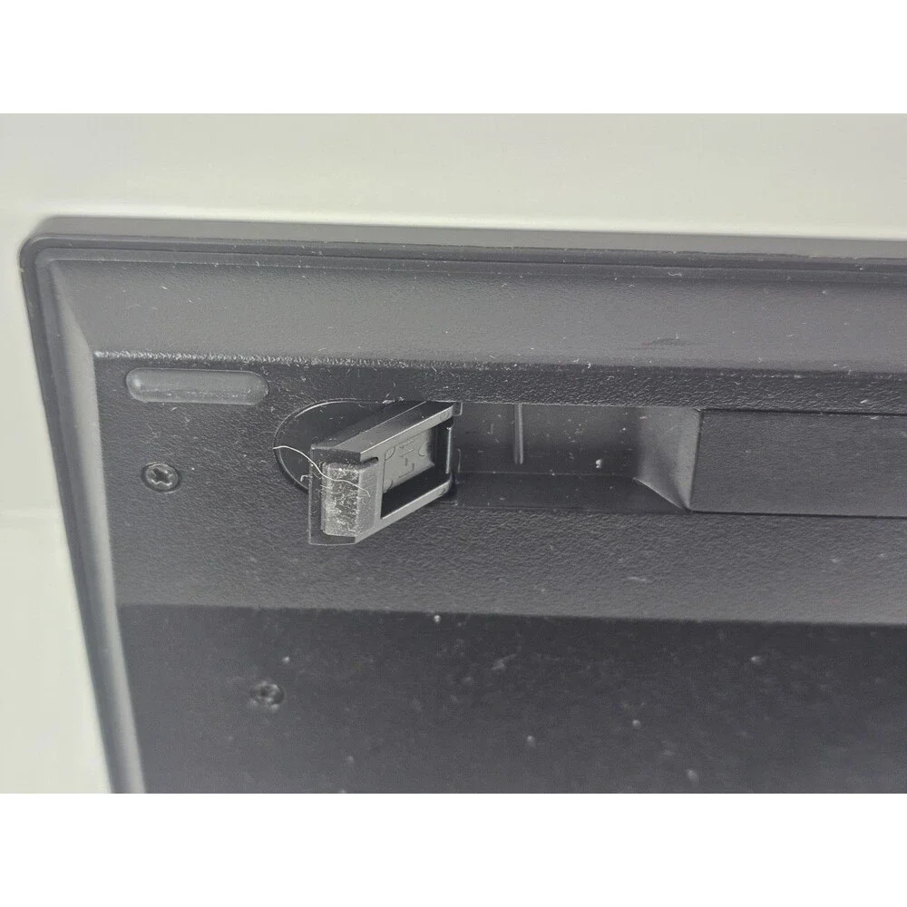 Dell Wired USB Computer Keyboard Model 0G4D2W CN-0G4D2W-M6D00-9AF-00AF-A01